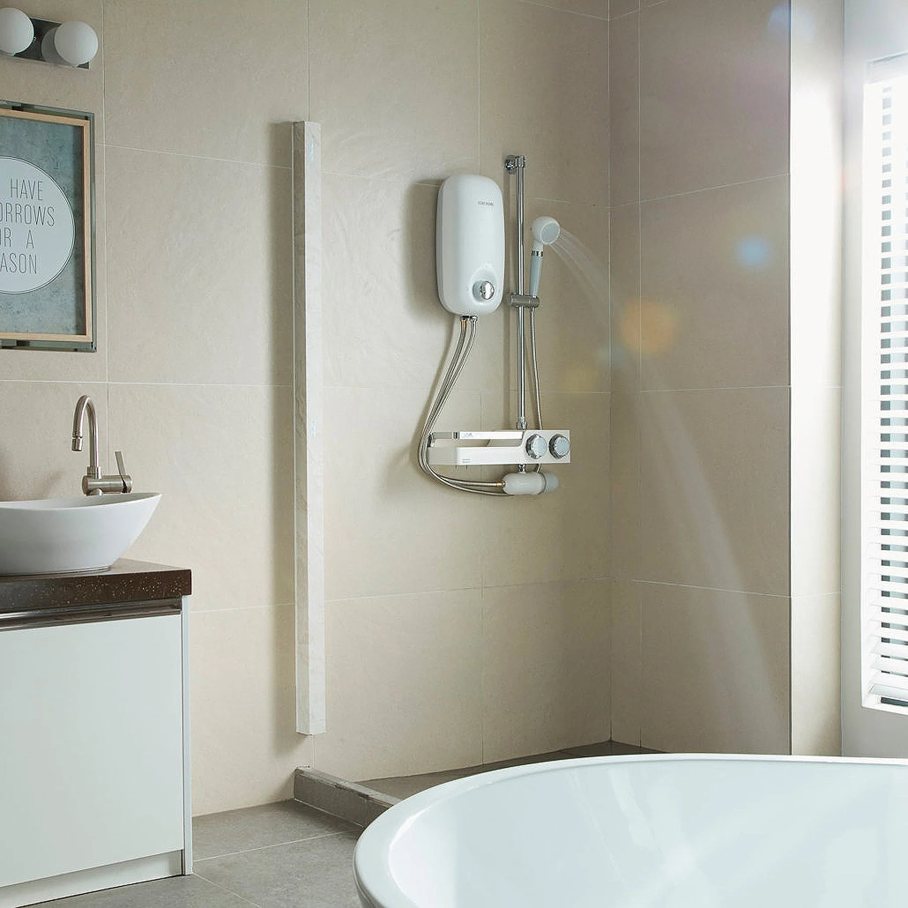 Micro-Bubble Cleanser (CWS-AO201W) - Image 4