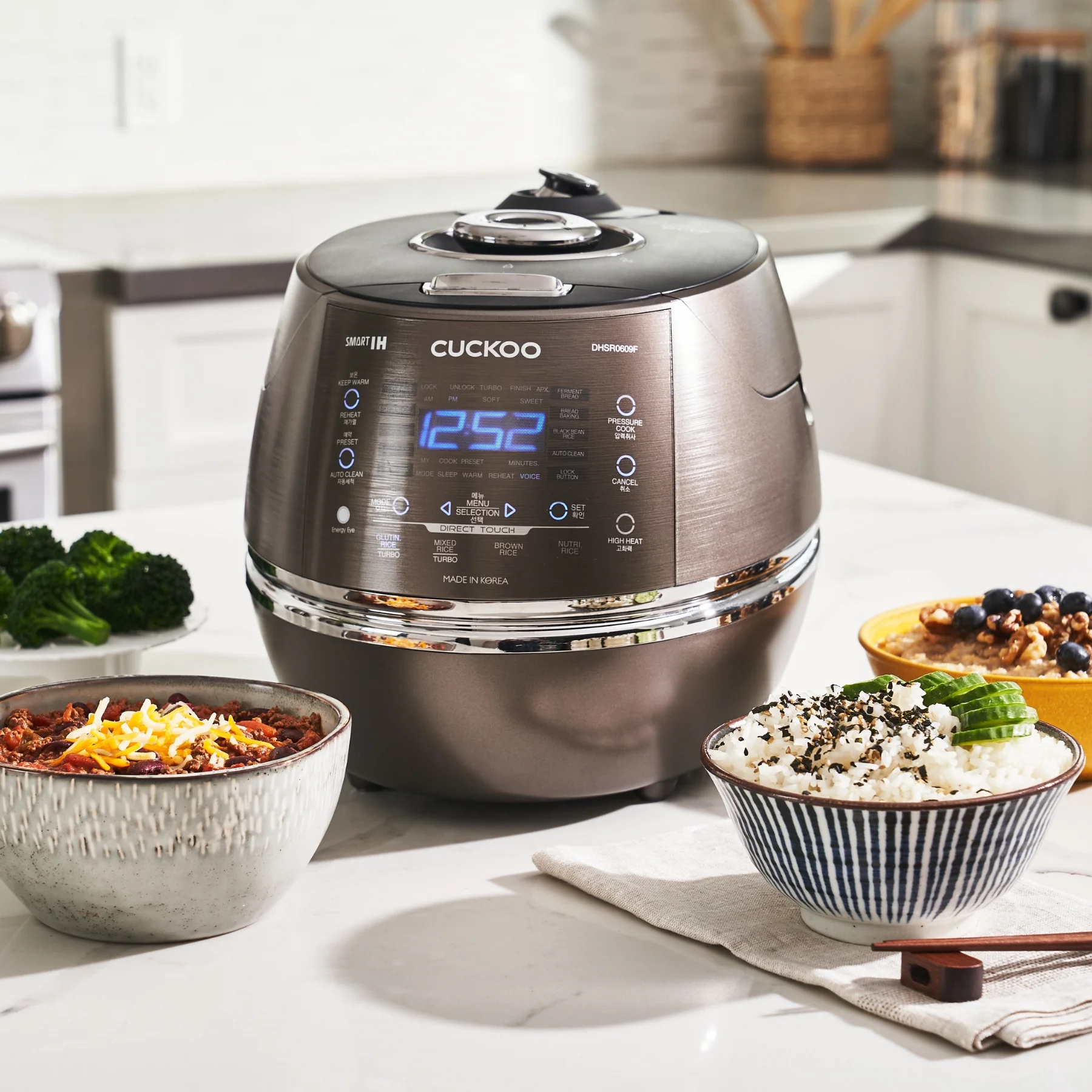 Refurbished B grade 6-Cup IH Pressure Rice Cooker (CRP-DHSR0609FD) - Image 5